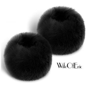 Faux Fur Wrist Cuffs in Black